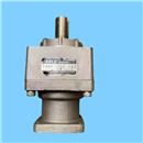 VRKF-25C-100 VRKF-LB-25C-100 VRSD-25B-100 新宝减速机 速比：25